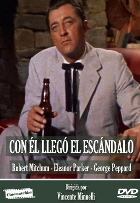 CON EL LLEGO EL ESCANDALO